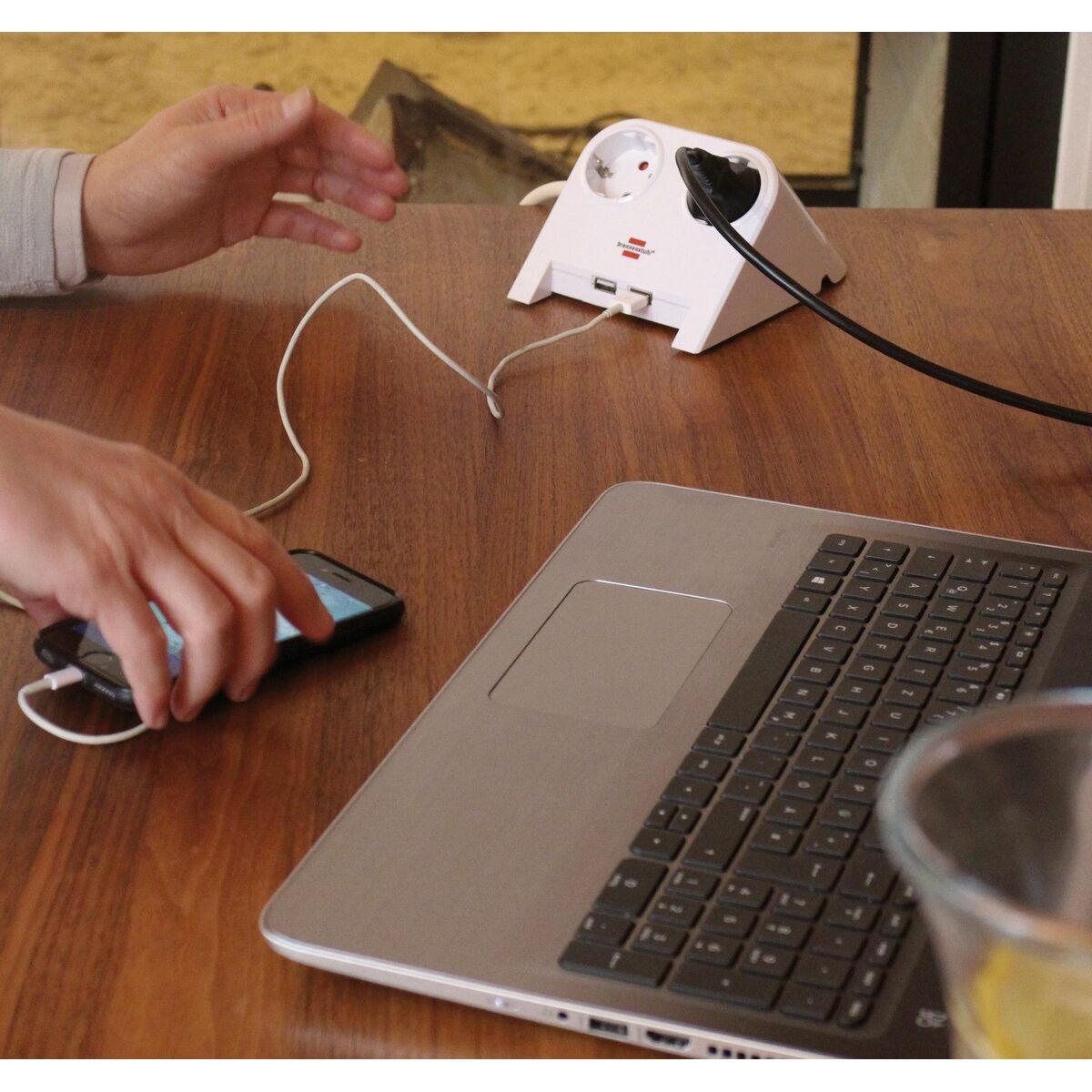 2-socket plugboard without power switch Brennenstuhl 1153520222 3600 W USB x 2 Tablecloth (1,8 m)