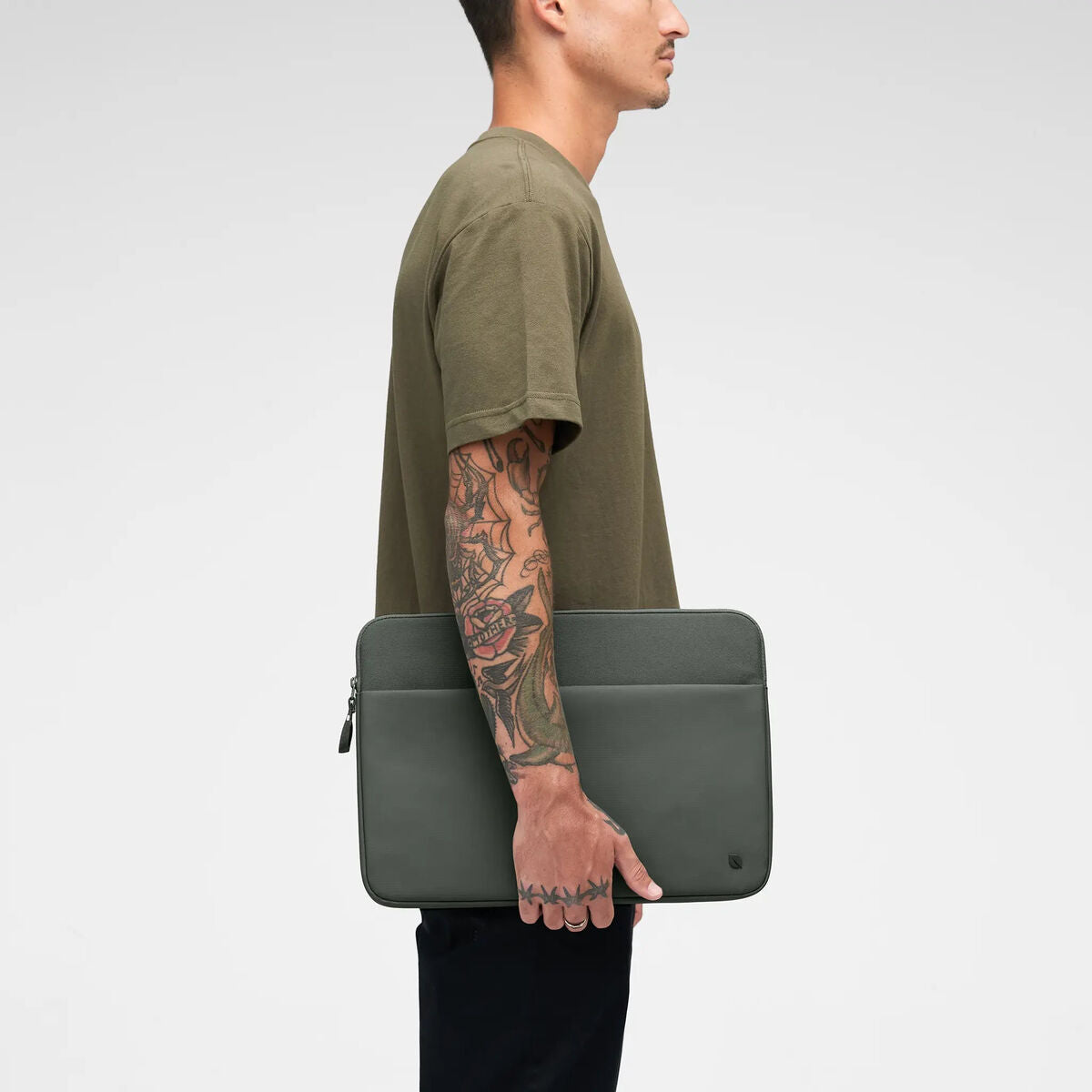 Laptop Cover Incase INCO400718-SIV Khaki
