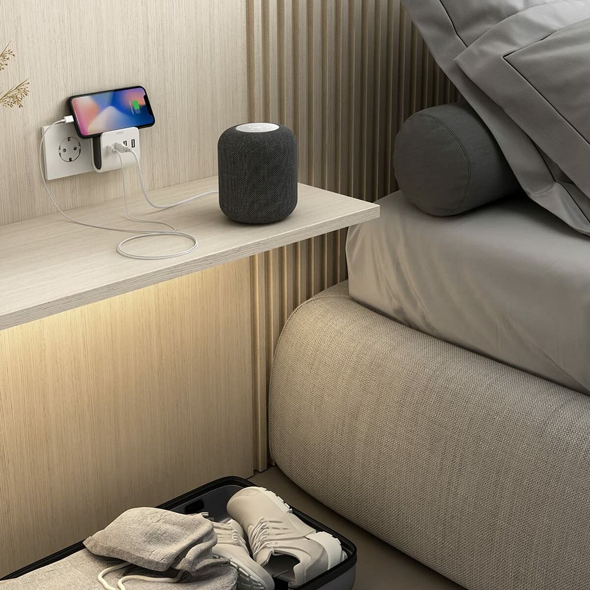 Wall Charger Simon